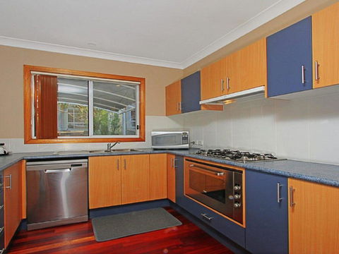 Sandlewood Breeze - Spacious Entertainer - Perths Hotel 1