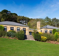 Sandstone Estate - Perths Hotel