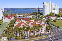 Book Gold Coast Accommodation Vacations Perths Hotel Perths Hotel