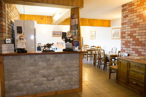 Scone Motor Inn & Apartments - Perths Hotel 2