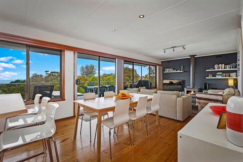 SEA URCHIN - Beautiful Skenes Creek Home - Perths Hotel 0