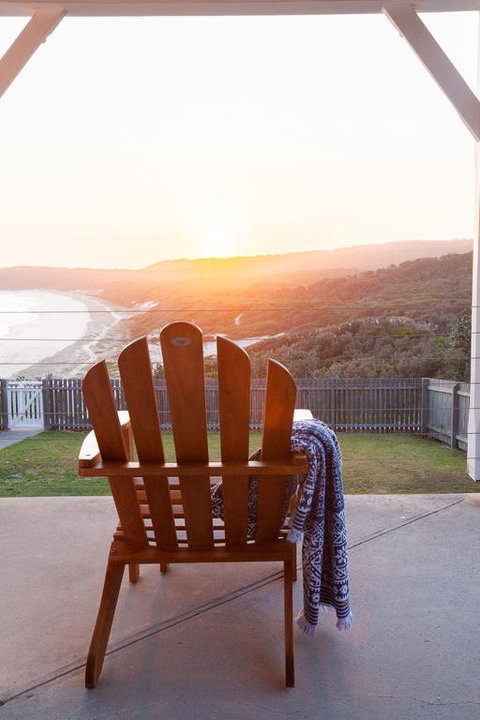 Seal Rocks Lighthouse Cottages - Perths Hotel 3