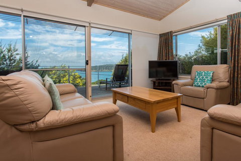 Seascape At Pambula Beach - Perths Hotel 2