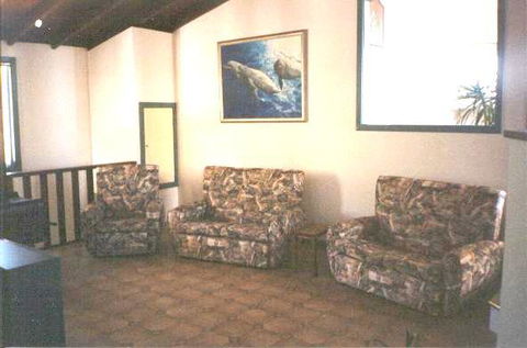 Seaview Holiday House - Perths Hotel 3