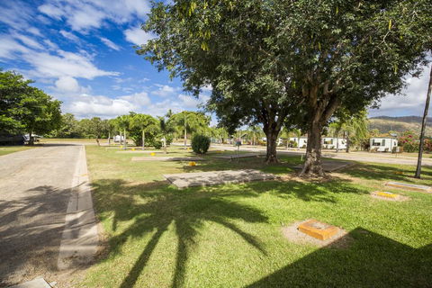 Secura Lifestyle Magnetic Gateway Townsville - Perths Hotel 1