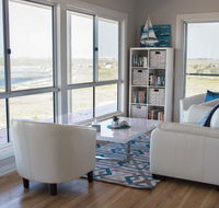Shades of Blue Eco Retreat - Perths Hotel