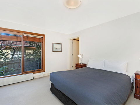 Shearwater Riverview Apartment - Perths Hotel 2