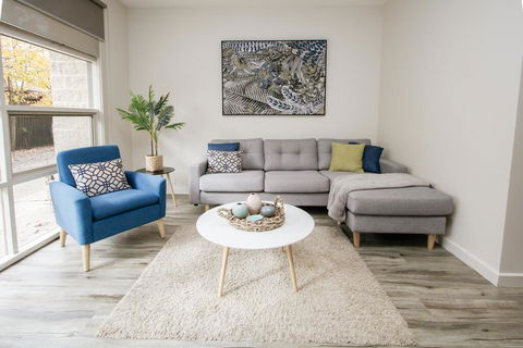 Shepparton Lakeside Serviced Apartment - Perths Hotel 0