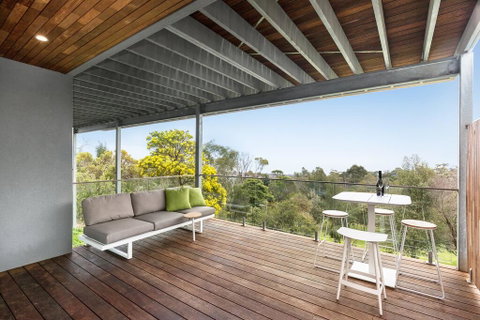 Skyluxe Luxury Retreat With Water Views And Deluxe Interior From Every Room - Perths Hotel 2
