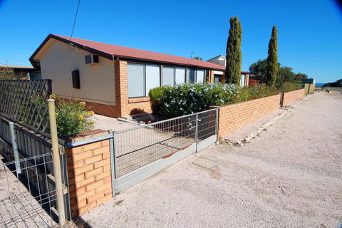 Smoky Bay Holiday House - Perths Hotel 2