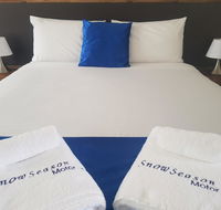 Snow Season Motor Inn - Perths Hotel
