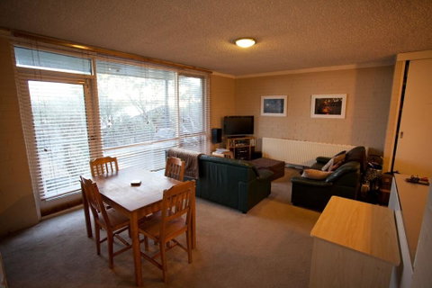 Snowflake 12 - Perths Hotel 1