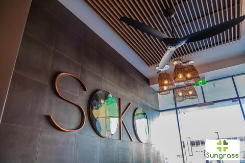 SOKO Waterfront West End - Perths Hotel 0