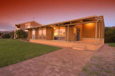 South Beach House 1 - 12 Gold Coast Drive - Perths Hotel 2
