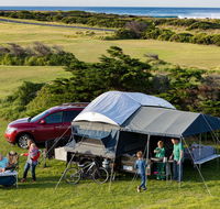 Southcombe Caravan Park - Perths Hotel