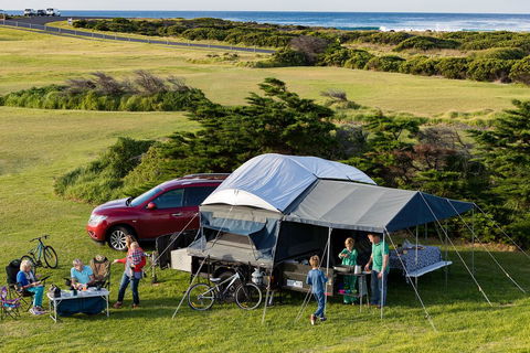 Southcombe Caravan Park - Perths Hotel 0