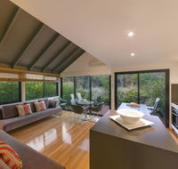 Southern Ocean Villas - Perths Hotel