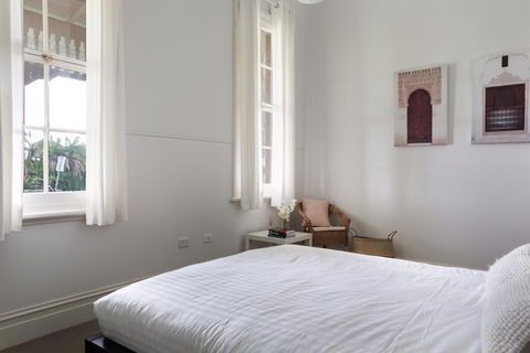 Spacious 2-bed, 2-bath Home With Parking And Balcony - Perths Hotel 2