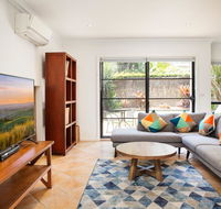 Spacious Home in the Heart of Avalon Beach - Perths Hotel