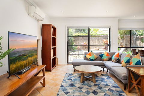 Spacious Home In The Heart Of Avalon Beach - Perths Hotel 0