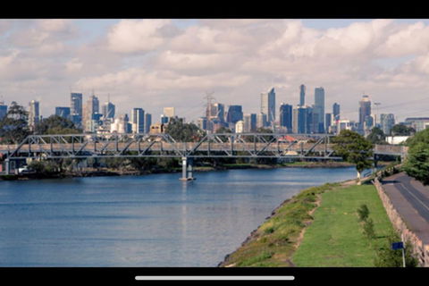 Spectacular River Views In Fabulous Footscray. - Perths Hotel 0