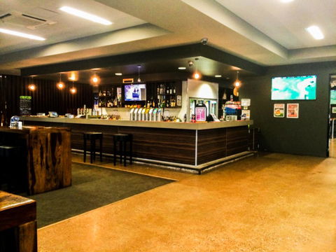 Spinifex Hotel - Perths Hotel 2