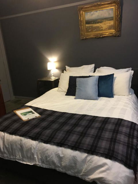 Springmead B&B - Perths Hotel 1