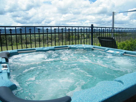 St Peter's Fairview - Perths Hotel 1