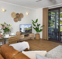 St Tropez Beachside Luxe - Perths Hotel