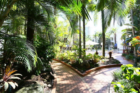 St Tropez Resort - Perths Hotel 2