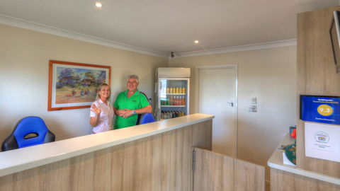 Starline Motor Inn - Perths Hotel 2