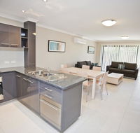 Stonewood Villas - Perths Hotel