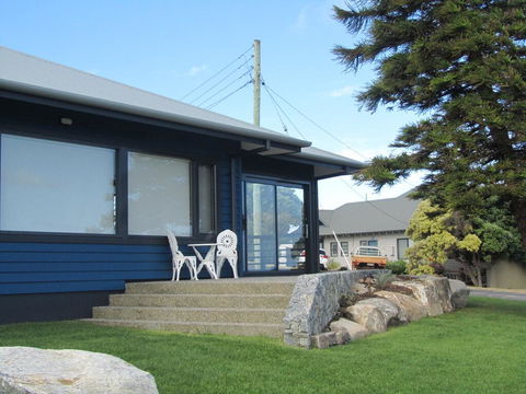 Storm Bay Cottage - Perths Hotel 1