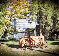 Strayleaves Caravan Park - Perths Hotel