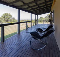 Studio 165 Hidden Gem on 50 acres with bay views - Perths Hotel