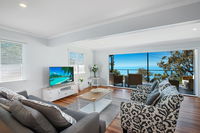 Book Wellington Point Accommodation Vacations Perths Hotel Perths Hotel