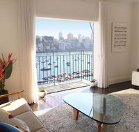 Stunning Harbour Views - Perths Hotel