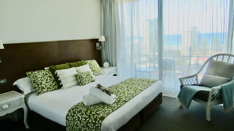 Stunning Surfers Paradise Apartment - Perths Hotel 0