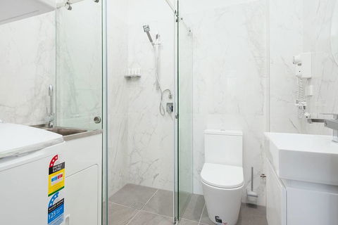 STUNNING SYDNEY HOME 5 - Perths Hotel 3