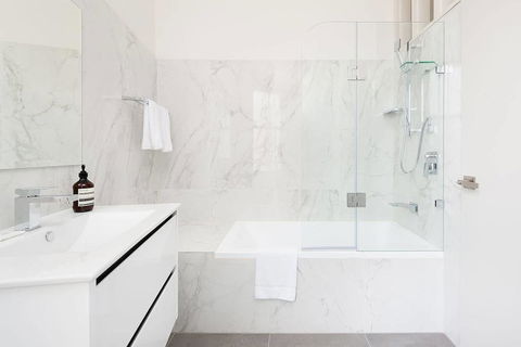 STUNNING SYDNEY HOME 8 - Perths Hotel 2