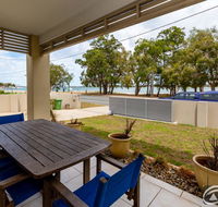 Stunning Waterfront Home with pool - Sylvan Beach Esp Bellara - Perths Hotel