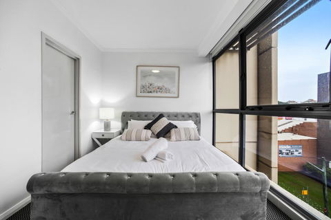 Stylish And Spacious Apt With Double Living Room - Perths Hotel 3