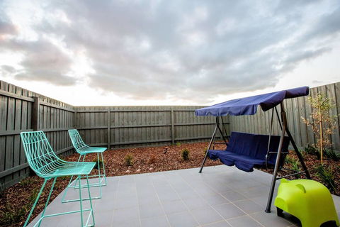 StylishTownhouse@Narre Warren/TrainStation/SC - Perths Hotel 1