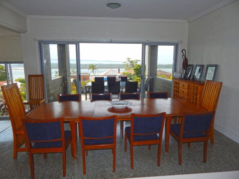 Summer Breeze @ Orient Point - Perths Hotel 1