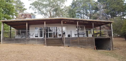 Sunny Corner Lake Eildon - Perths Hotel 0