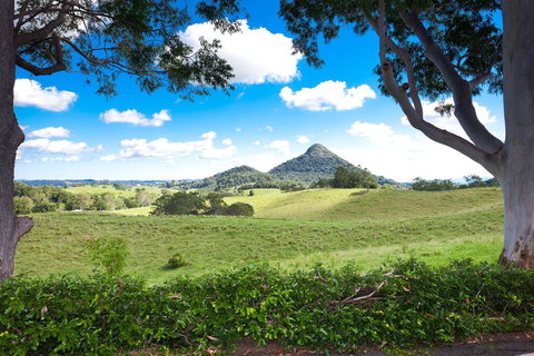 Sunrise At Sanquar, Noosa Hinterland - Perths Hotel 2