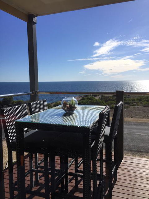 Sunset Cove Beach House - Perths Hotel 1