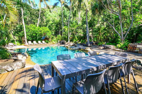 Superior Poinciana 011 On Hamilton Island - Perths Hotel 2