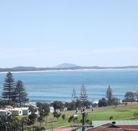 Surf Break  Ocean Break - Perths Hotel