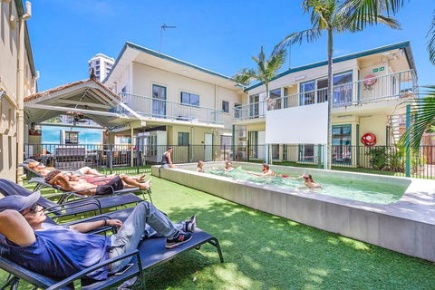 Surf Inn - Perths Hotel 0